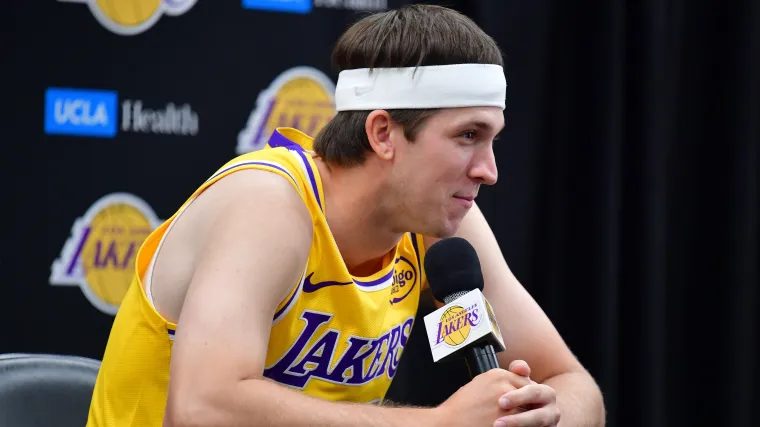 Austin Reaves zdobywa średnio więcej punktów niż kto? RC Nazemi