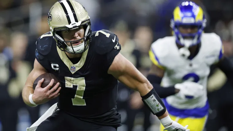 Taysom Hill z drużyny Saints przechodzi do historii NFL z czasów Super Bowl dzięki trio, które pobiło dystans na 1000 jardów Mattowi Sullivanowi