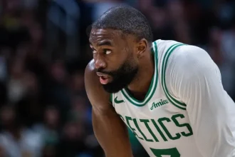 Celtics przewidywal ze sprzeda za 175 milionow dolarow byla gwiazde.webp