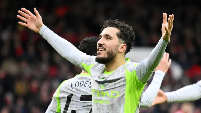 Gdzie oglądać transmisję na żywo Sunderland vs. Man City, kanał telewizyjny Dom Farrell