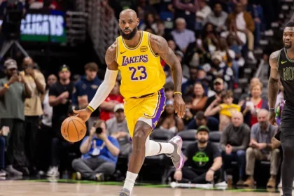 Wedlug doniesien Lakers probuja przebic Knicks Spurs i Rockets w.webp