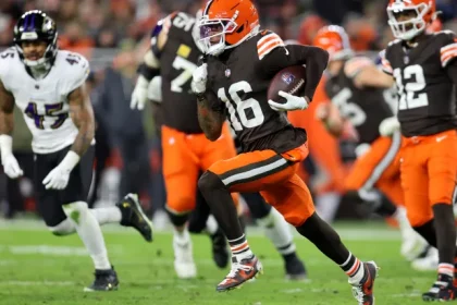Za 4 miliony dolarow nalezacy do Brownsa Pro Bowl QB