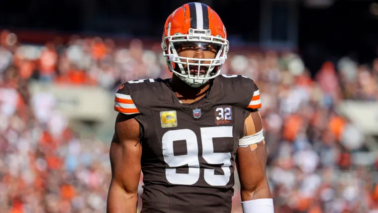 Myles Garrett Myles Garrett 11272023
