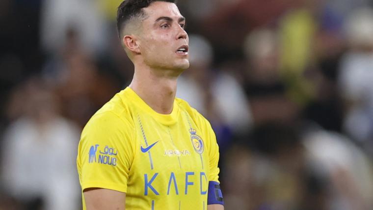Estrela de US 546 milhoes comparada a Ronaldo quer transferencia