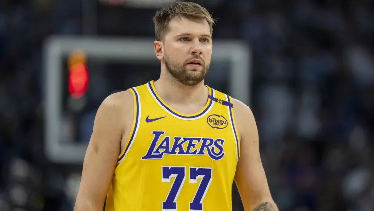 Os Lakers obtem previsao ideal sobre o companheiro de equipe.webp