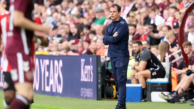 Sunderland Boss Regis Le Bris toma grande decisao sobre o.webp