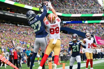 Quem e Jake Tonges Conheca o substituto de George Kittle.webp
