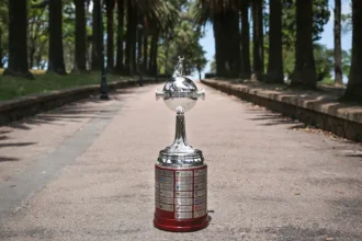 Onde assistir a final da Copa Libertadores 2025 Kyle Bonn.webp