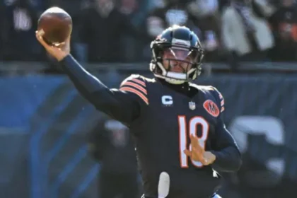 Quantas equipes chegam aos playoffs da NFL Teddy Ricketson.webp