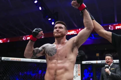 Johnny Eblen encerra o evento com finalizacao no primeiro round.webp
