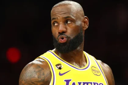 Derek Fisher considera o renascimento do final da carreira de.webp