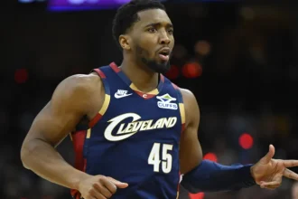 Em que canal esta Cavs vs Hawks hoje Andre Gitto.webp