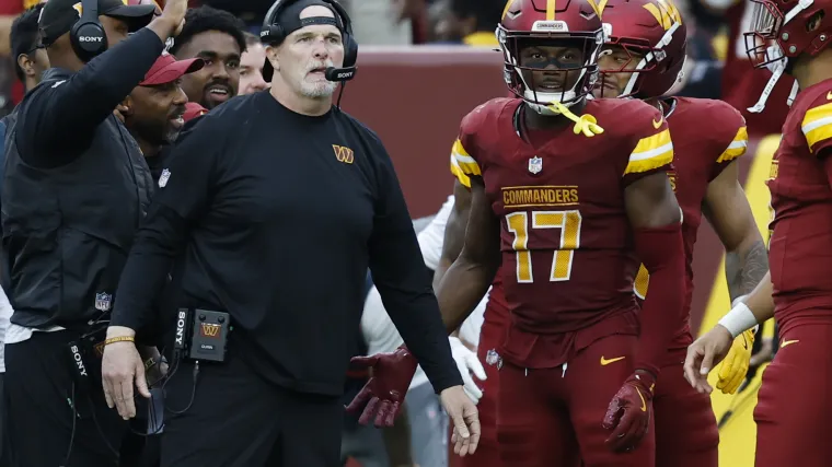 1765843840 809 entrenadores de la NFL en apuros, desde Raheem Morris hasta Jonathan.webp