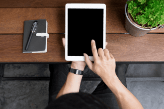 1709864675 How to use a tablet or iPad as a second