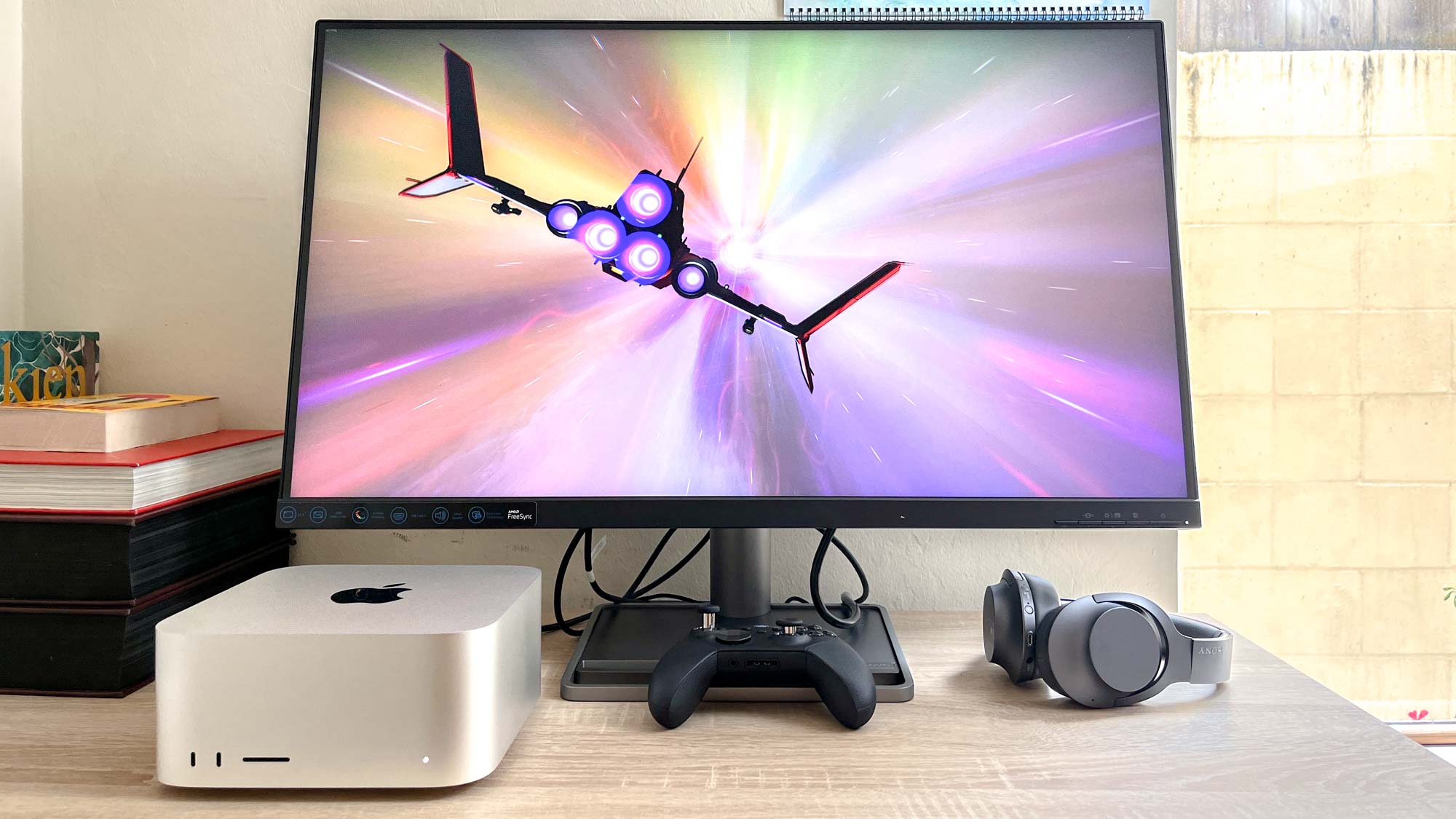 Apple Mac Studio M2 on desktop, running No Man's Sky