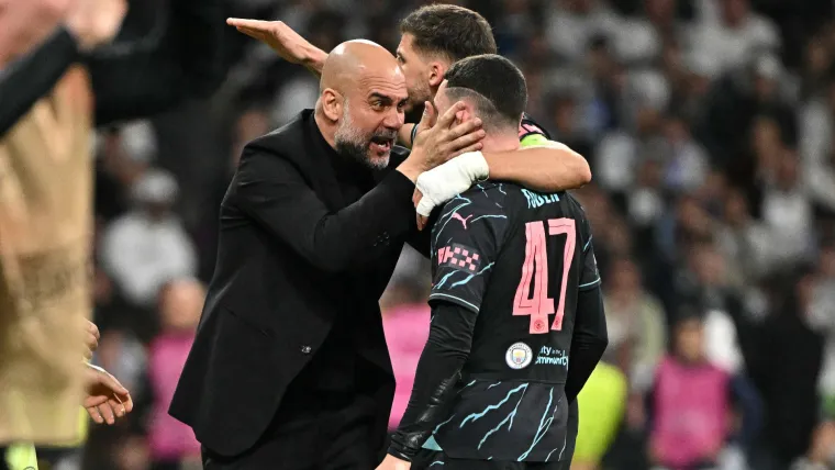 Pep Guardiola, Phil Foden Pep Guardiola, Phil Foden
