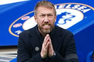 Ex Chelsea Manager Comments on Manchester United Job Rumors