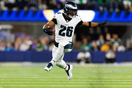 Analyzing Saquon Barkleys 2024 Rushing Numbers in Relation to Eric