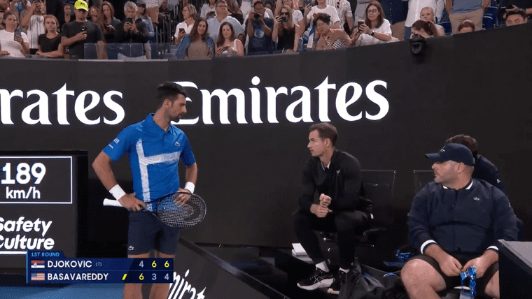 Controversial Coaching Pods Spark Debate at Australian Open