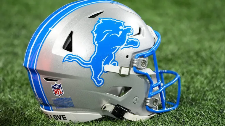 NFL Expert Questions Lions Decision to Extend Contract of Promising.webp