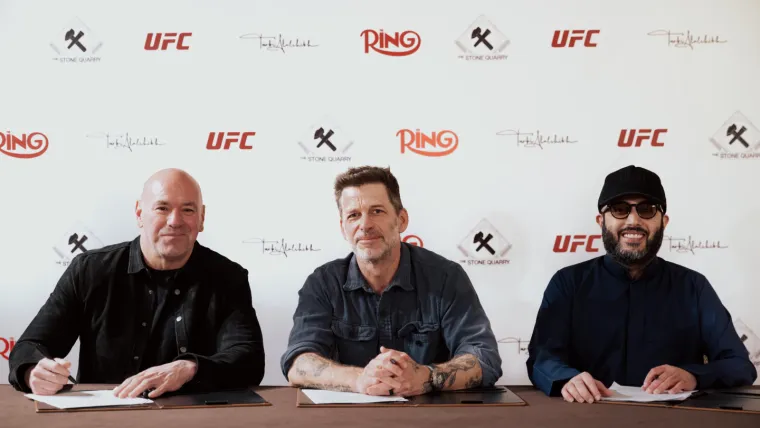 Zack Snyder Collaborates with UFC for Upcoming Film Brawler.webp