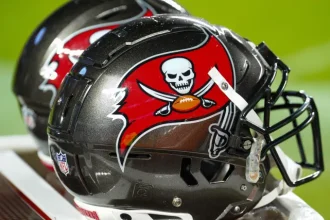 Buccaneers Optimize Salary Cap by Restructuring Key Players Contract.webp