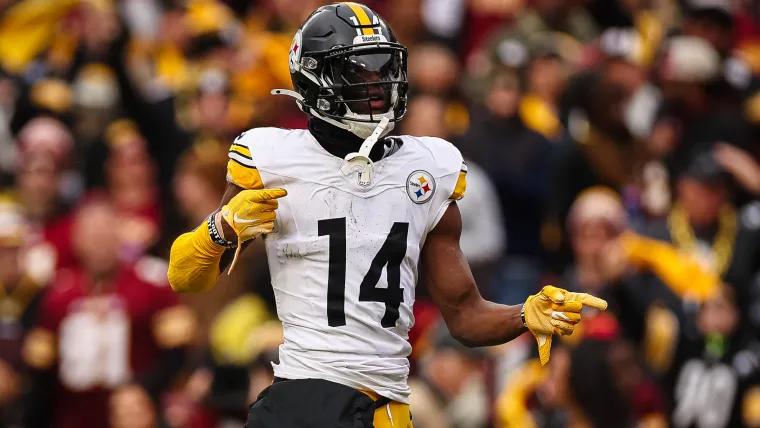 Draft Day Trade Suggestion Steelers Deal George Pickens to Rising.webp