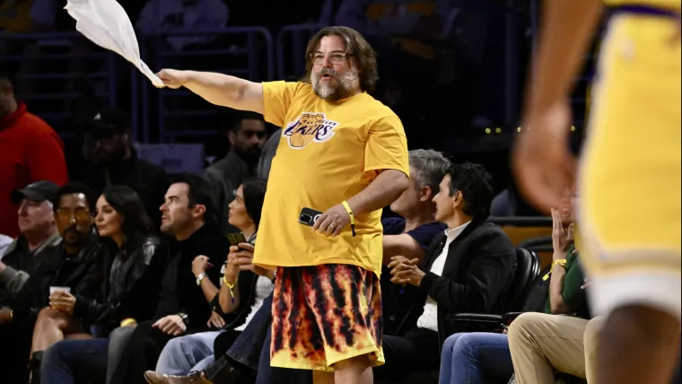 Jack Black Hilariously Recasts a Legendary LeBron James Moment for.webp