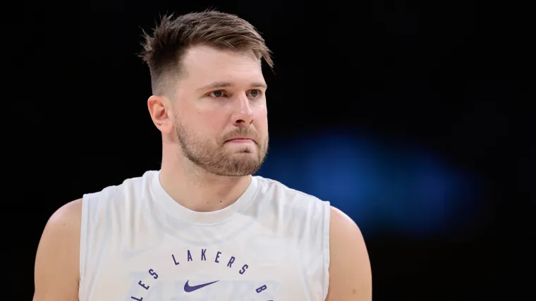 Luka Doncic Disturbed Following Collision with Julius Randle.webp