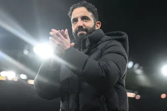 Manchester United Considers Reacquiring Ex Player Amidst Revealed Transfer Fee.webp