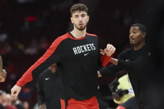 NBA Insider Discloses Mutual Interest Between Rockets and Former Thunder.webp