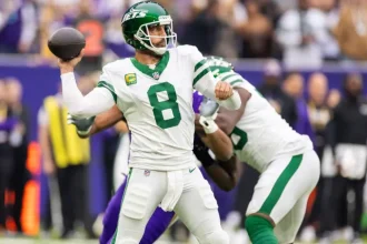 Packers Icon Aaron Rodgers Enters Intriguing New Chapter in Free.webp
