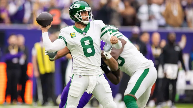 Packers Icon Aaron Rodgers Enters Intriguing New Chapter in Free.webp