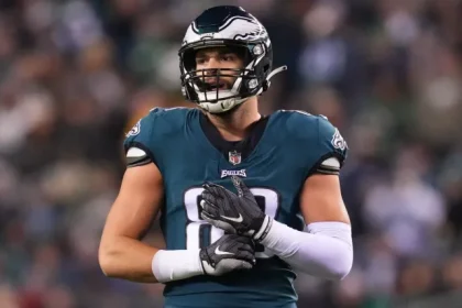 Unleashing a Dynamic Pass Catching Trio Eagles Day 1 NFL Draft.webp