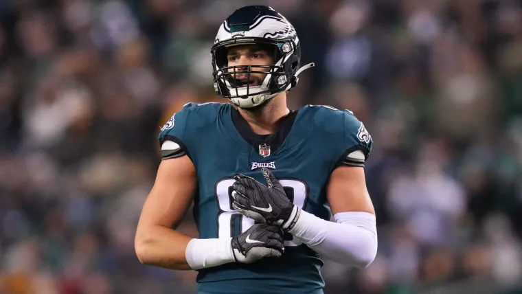 Unleashing a Dynamic Pass Catching Trio Eagles Day 1 NFL Draft.webp