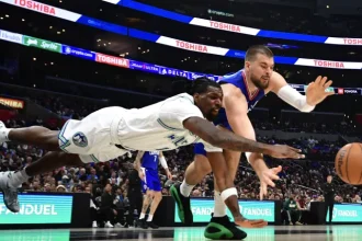 Cavs Potentially Eye All Star Guard Trade with Wolves in Exchange.webp