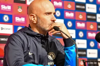 Chelsea Competes with Premier League Rivals for Lille Striker in.webp