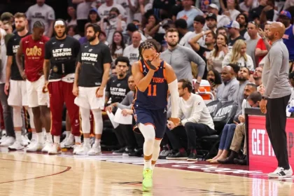 Decoding Jalen Brunsons Unique 3 Point Celebration.webp