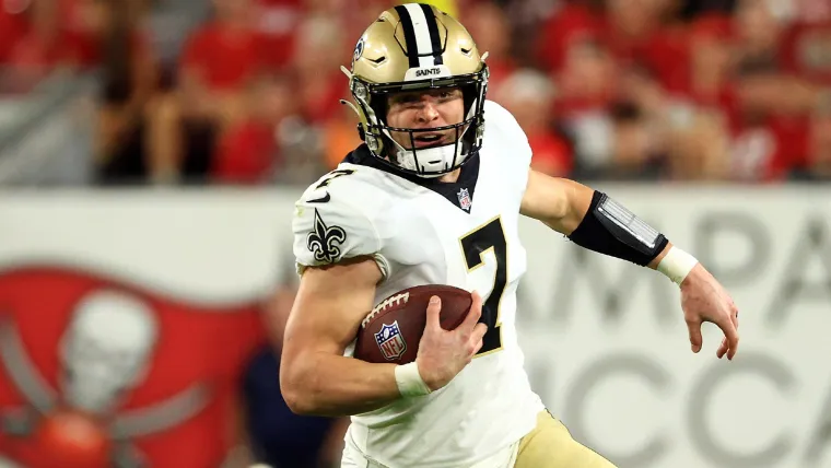 Broncos Set to Acquire Versatile Veteran If Saints Opt for.webp