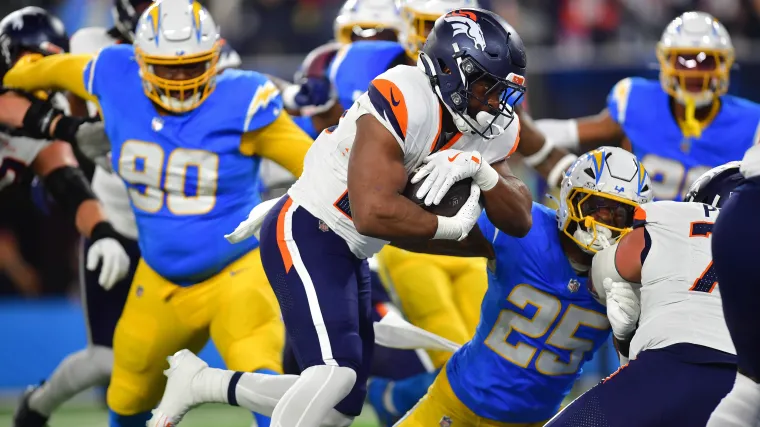 Chargers Aiming to Sign Young Running Back from Longtime Rival.webp