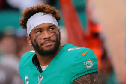 Concerns Rise Over Dolphins 212 Million Franchise Player as Trust.webp