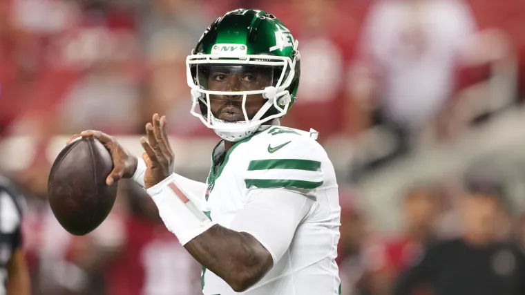 Analyzing the Jets Quarterback Roster Following Justin Fields Injury.webp