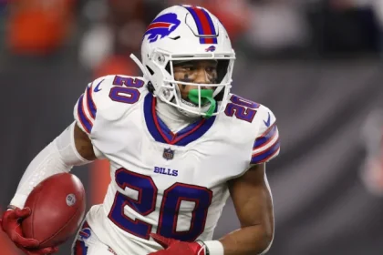 Chargers Sign Former Free Agent Running Back After Two Year Hiatus from.webp