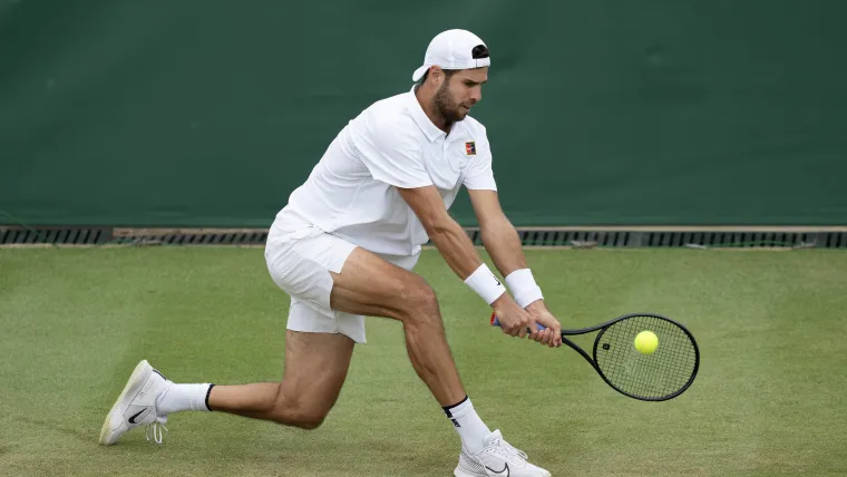 How to Tune In for the 2025 Wimbledon Showdown Between.webp