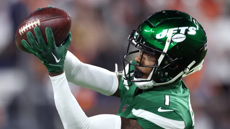 Jets Make Bold Statement in NFL with Superstar Contract