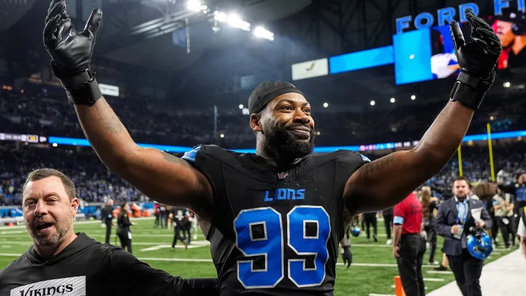 Potential Contract Details for ZaDarius Smiths Possible Comeback with the.webp