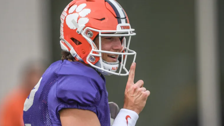3 Bold Predictions for the NFL Draft as College Football.webp