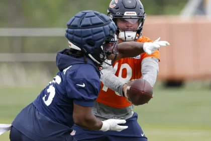 Bears Freshman RB Shares Thoughts on Initial Preseason Performance.webp