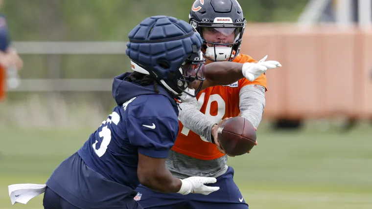 Bears Freshman RB Shares Thoughts on Initial Preseason Performance.webp