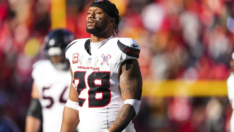 Joe Mixon Faces Foot Injury Setback Lands on NFI List.webp